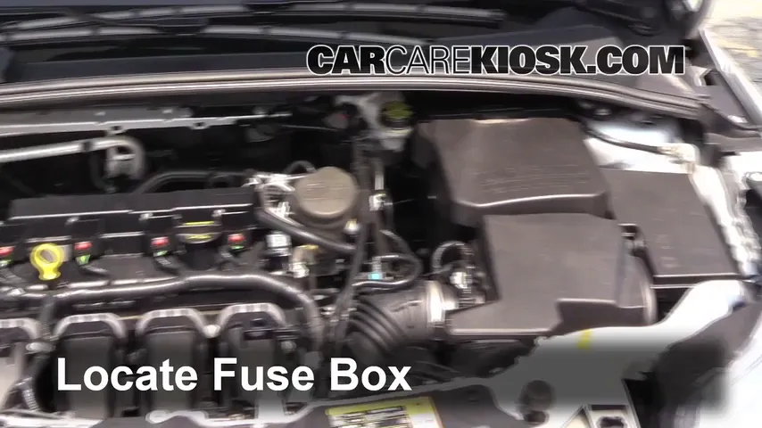 2013 Ford Focus SE 2.0L 4 Cyl. FlexFuel Hatchback Fusible (motor) Cambio
